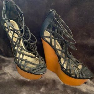 Black wedge Bebe heels 9